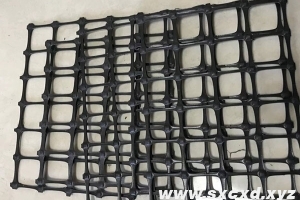 礦用塑料土工格柵是什么，其特點(diǎn)及應(yīng)用領(lǐng)域